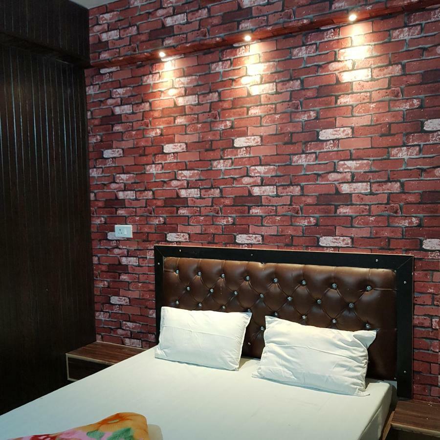 Hotel Varanasi Ganges Εξωτερικό φωτογραφία