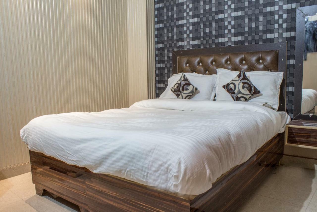 Hotel Varanasi Ganges Εξωτερικό φωτογραφία